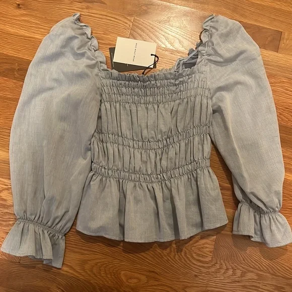 LAST CHANCE WHO WHAT WEAR CHAMBRAY TWILL SMOCKED TOP - Picture 2 of 6